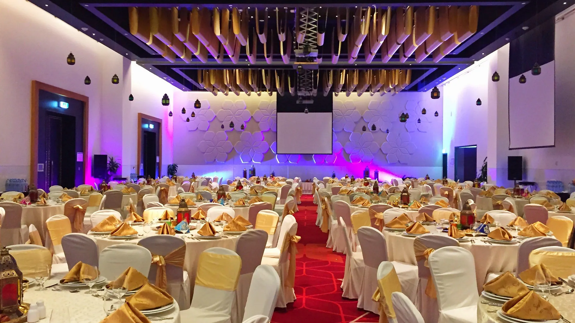 מלון אבו דאבי Crowne Plaza Yas Island By Ihg