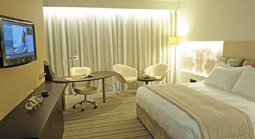 מלון אבו דאבי Crowne Plaza Yas Island By Ihg
